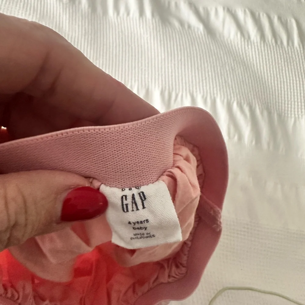 GAP Pink Tulle Layered Mini Skirt